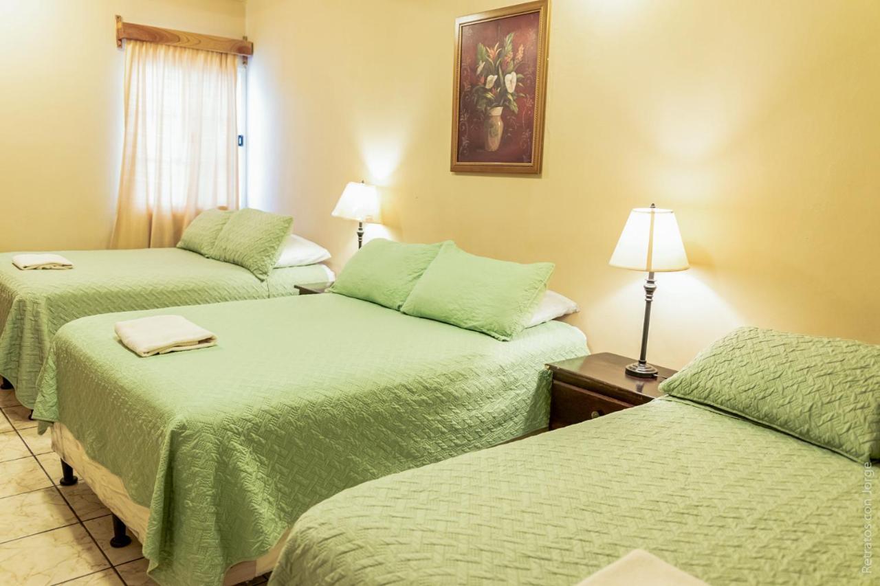 Hotel Las Margaritas La Esperanza 외부 사진