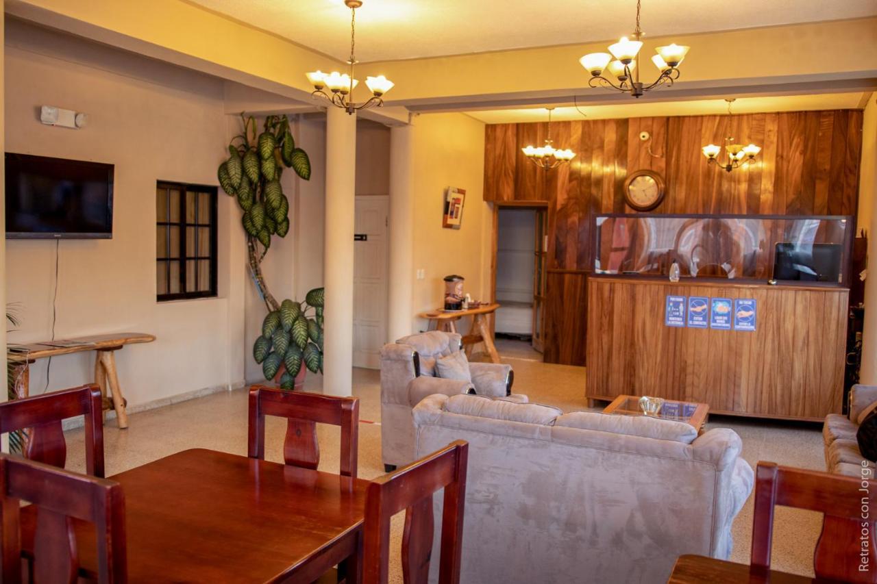 Hotel Las Margaritas La Esperanza 외부 사진
